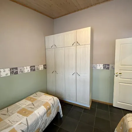 Holiday home Villenkuja 1